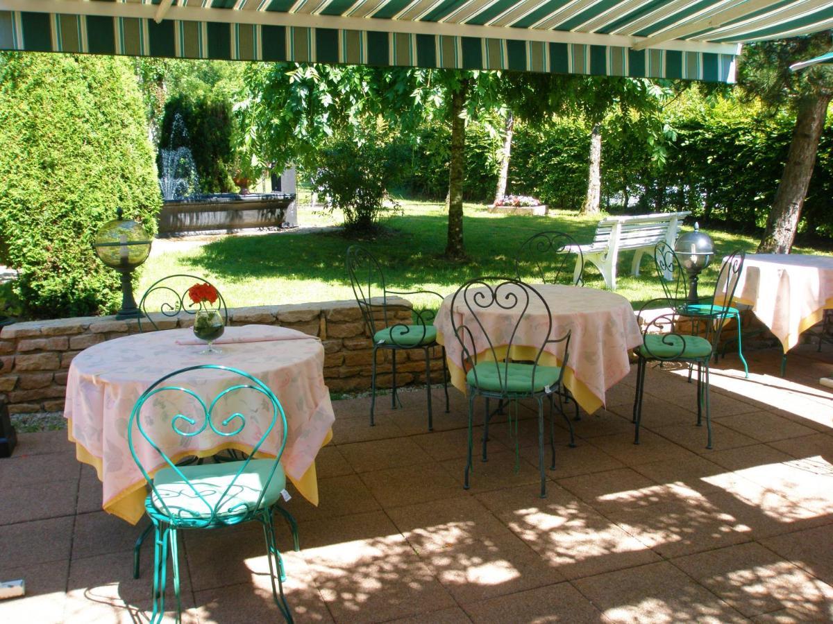 L'Auberge Des Gourmets Hotel Restaurant Le Vaudioux Exterior foto